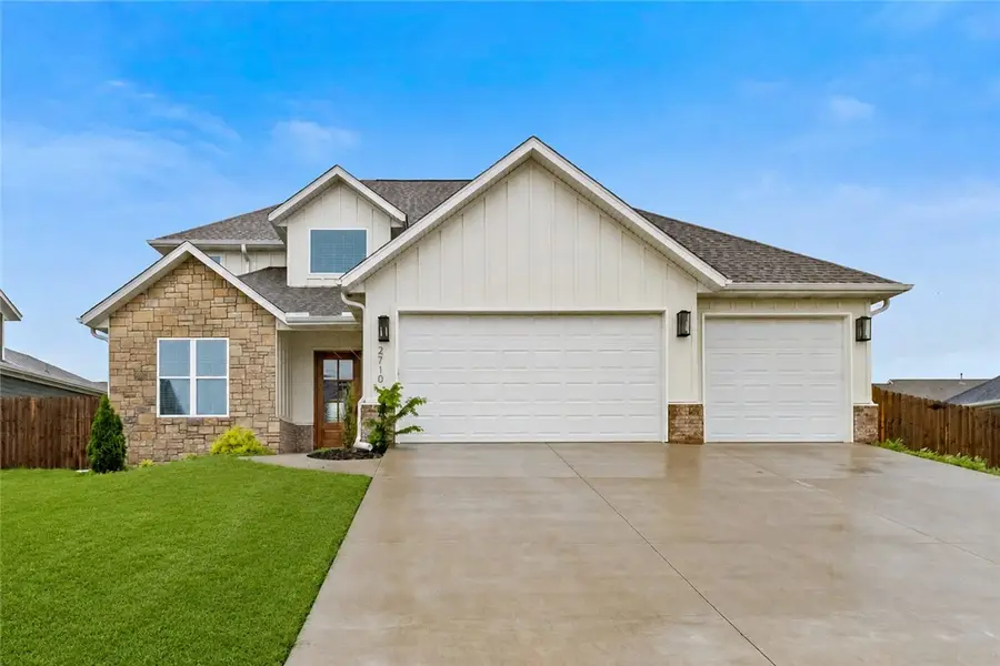 2710 S 20th Street, Rogers, AR 72758 - #2
