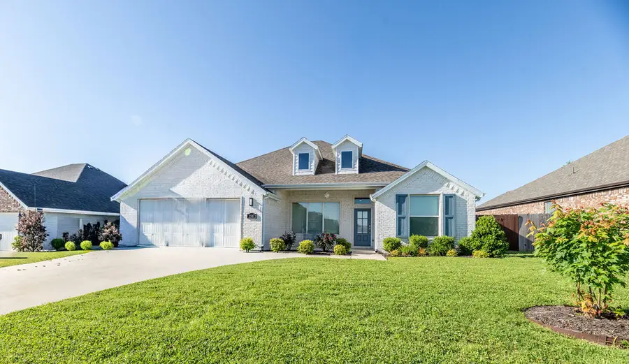 3581 Avon Avenue, Springdale, AR 72764 - #2