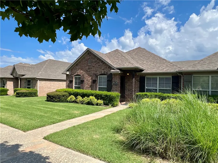 3202 Stoneway Avenue, Bentonville, AR 72712 - #2
