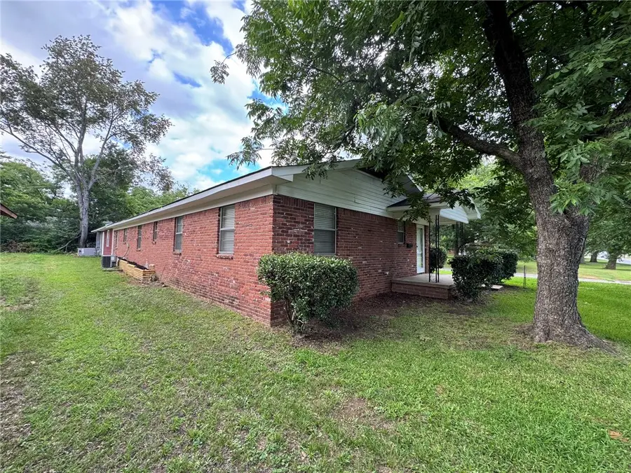 521 E J Street, Russellville, AR 72801 - #3