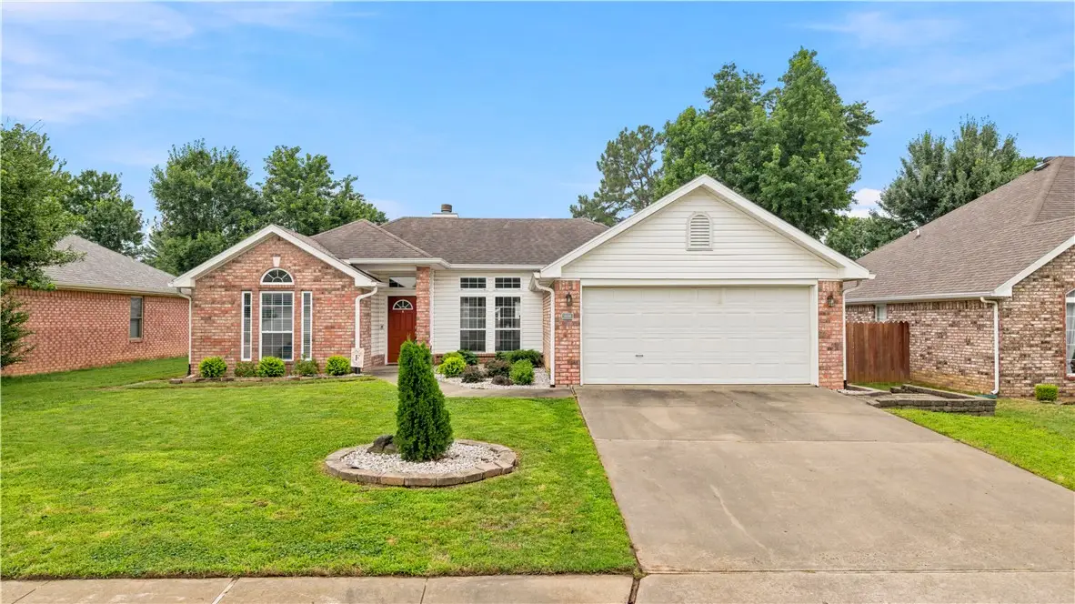 3606 W Margaret Place, Rogers, AR 72756 - #1