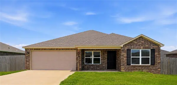 905 W Tanner Drive, Siloam Springs, AR 72761