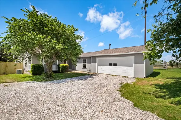 3279 Wildcat Creek Boulevard, Fayetteville, AR 72704