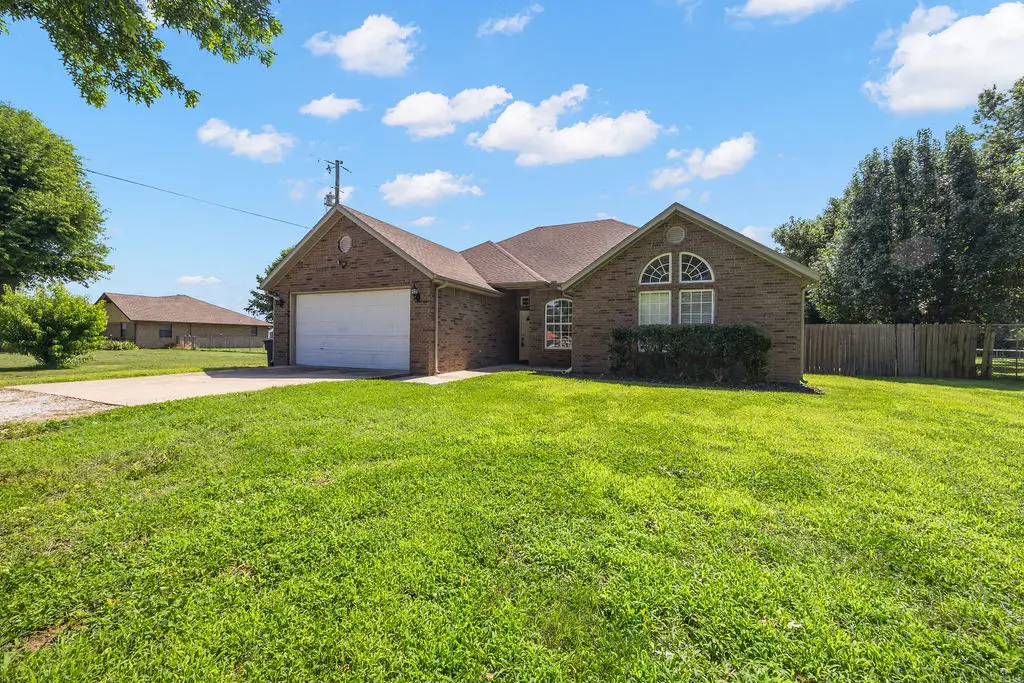 725 S Primrose Road, Lowell, AR 72745 - #1