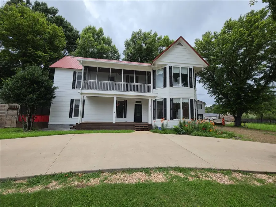 1715 Garland Avenue, Fayetteville, AR 72703 - #3