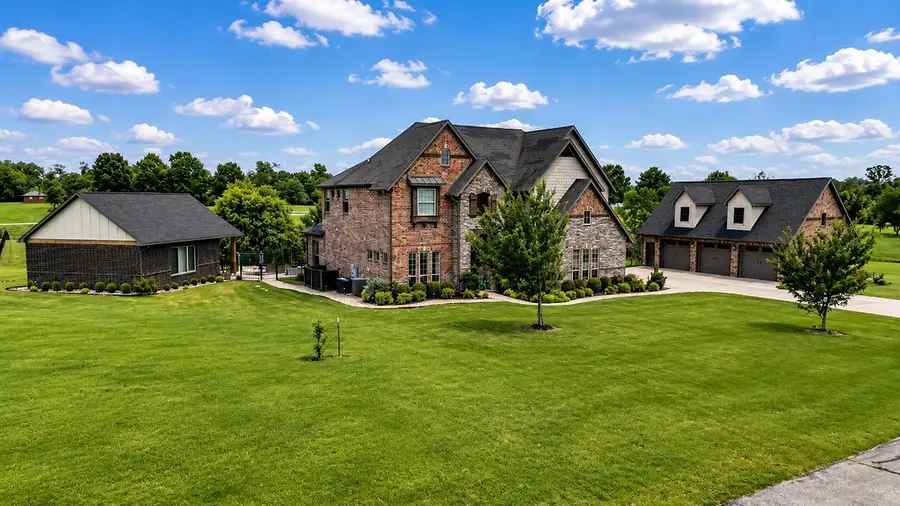9787 Soaring Hawk Drive, Bentonville, AR 72713 - #2