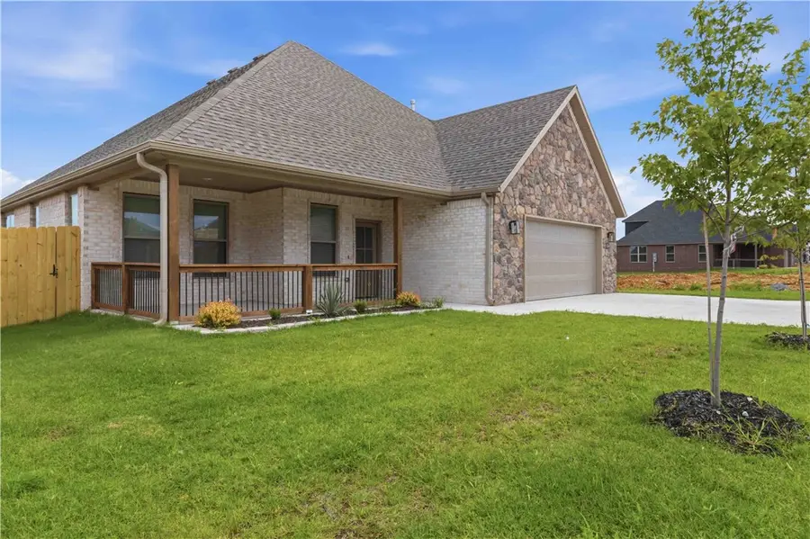 6704 Orange Avenue, Bentonville, AR 72713 - #2