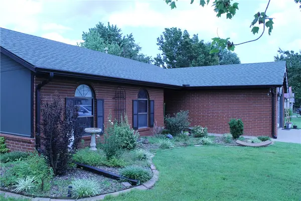 2711 Margaret Street, Rogers, AR 72756