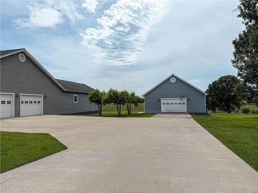 3888 Carole Lane, Harrison, AR 72601 - #3
