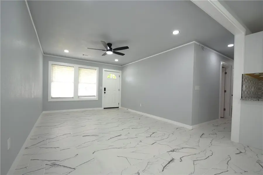 2511 N 4th Street, Rogers, AR 72756 - #3