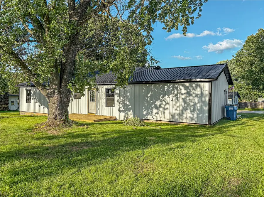 180 Creekview Road, Harrison, AR 72601 - #3