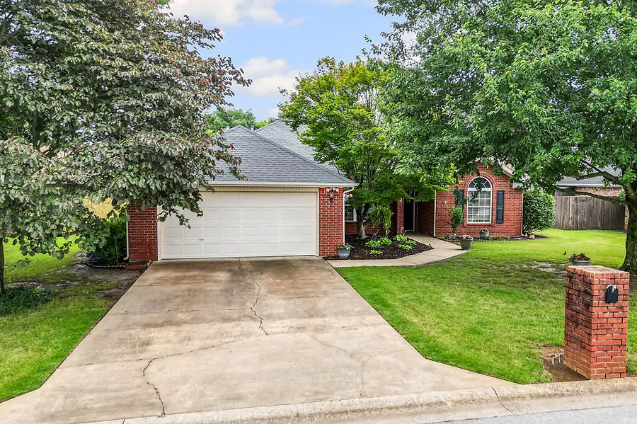 323 Center Drive, Lowell, AR 72745 - #3