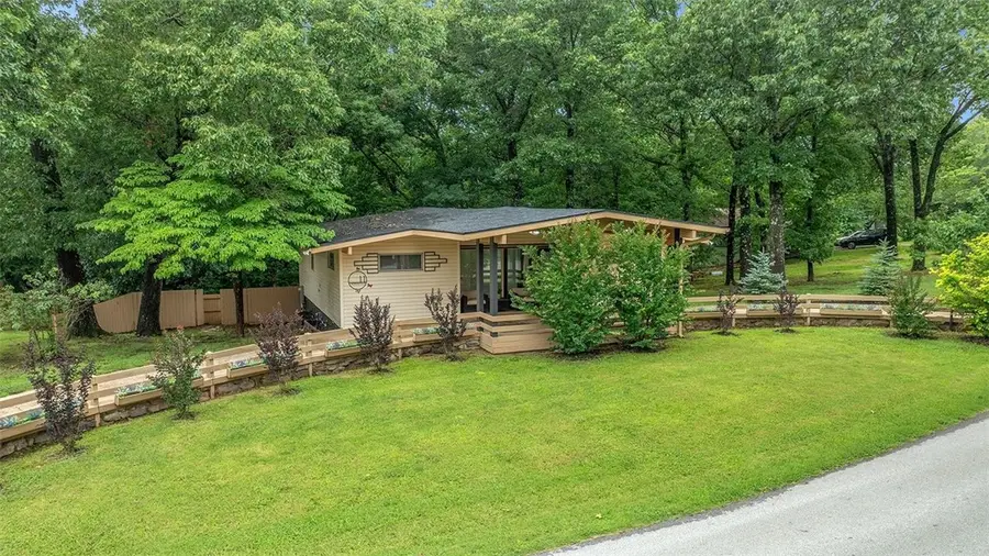 11 Worcester Drive, Bella Vista, AR 72714 - #3