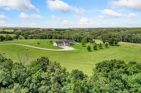 6047 Wade Road, Harrison, AR 72601