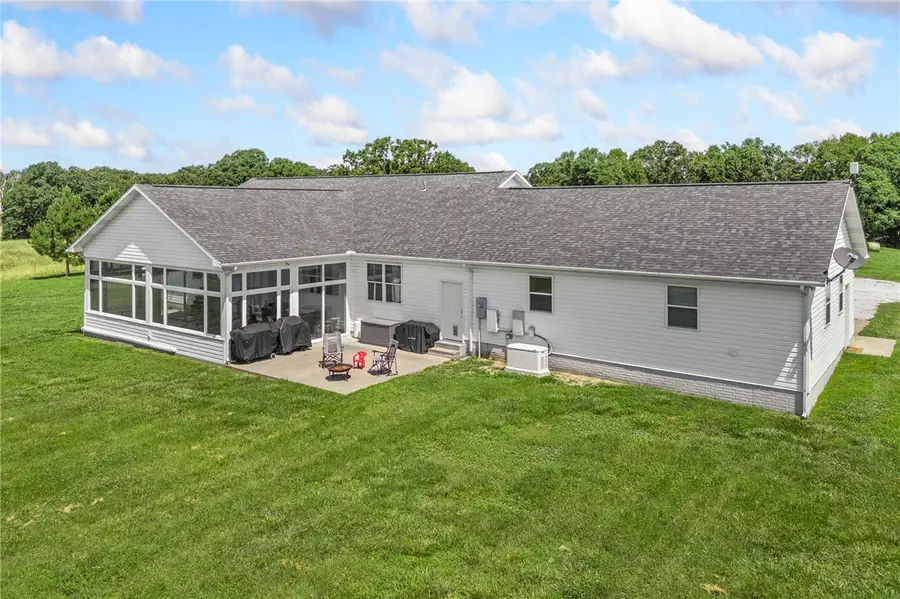 6047 Wade Road, Harrison, AR 72601 - #3