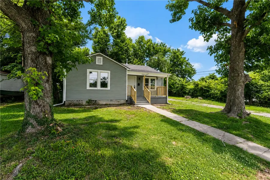 1400 S 4th Street, Rogers, AR 72756 - #2