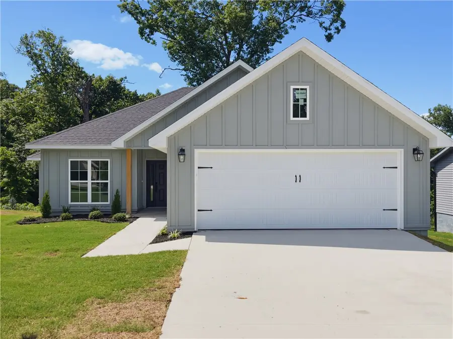 15 Kirkwall Place, Bella Vista, AR 72715 - #2