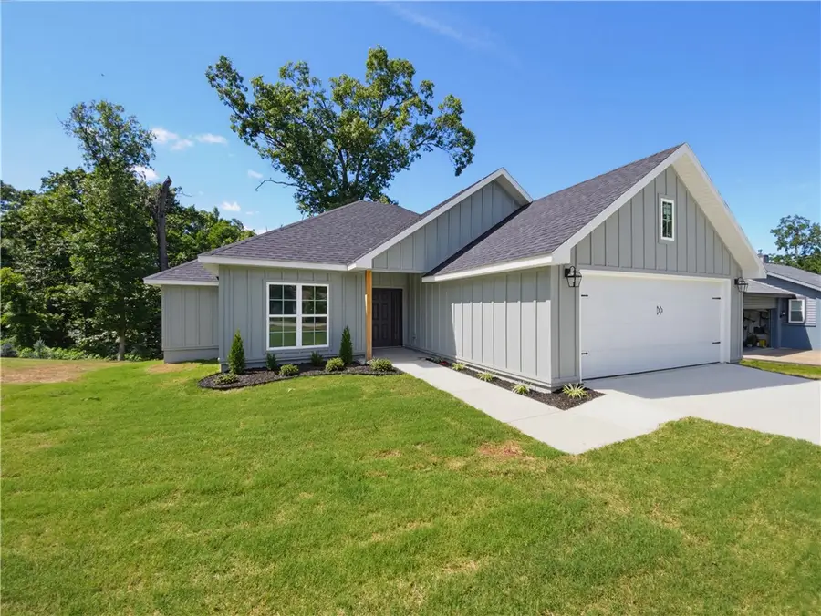 15 Kirkwall Place, Bella Vista, AR 72715 - #3