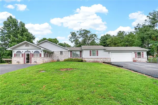 20 Bakers Creek Road, Russellville, AR 72802