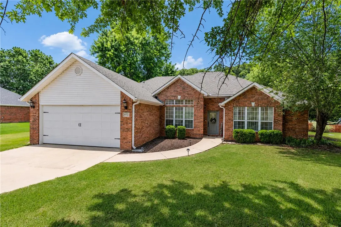 612 Whitcliff Drive, Cave Springs, AR 72718 - #1
