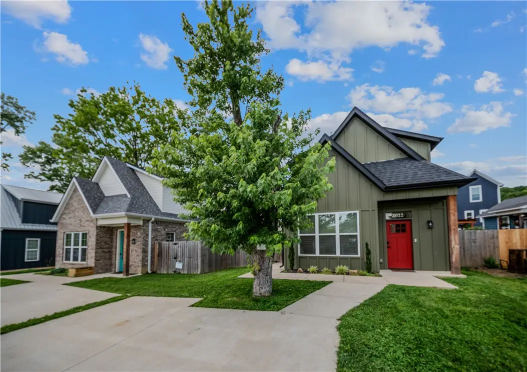 3026 & 3022 Old Farmington Road, Fayetteville, AR 72704 - #1