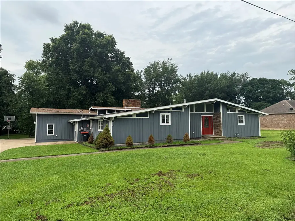 410 E Adams Street, Lincoln, AR 72744 - #1