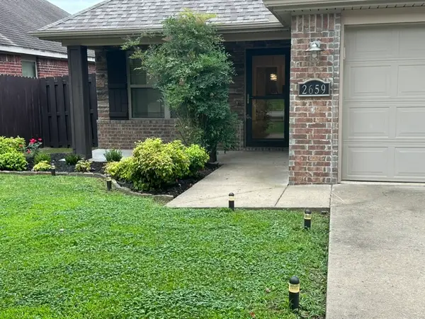 2659 N Villa Boulevard, Fayetteville, AR 72703