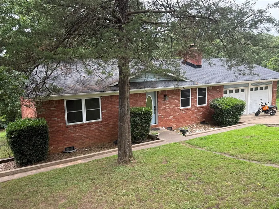 207 W 23rd Street, Russellville, AR 72801 - #2