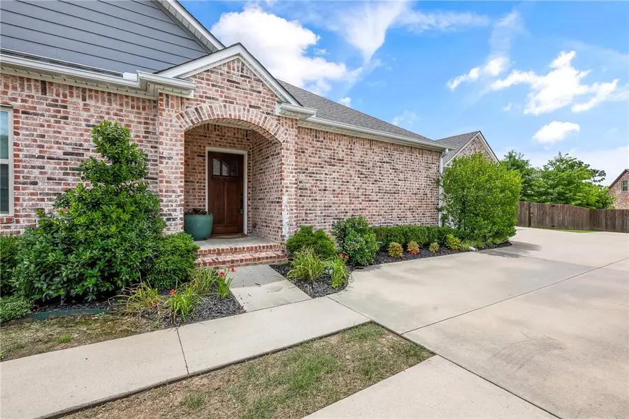 389 N Mountain Ranch Boulevard, Fayetteville, AR 72704 - #3