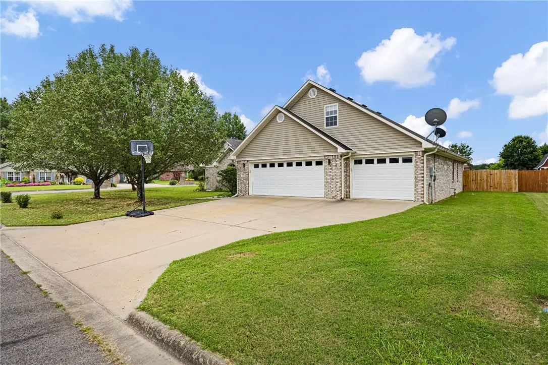 101 Cheyenne Lane, Clarksville, AR 72830 - #1