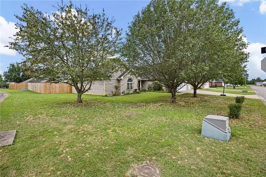 101 Cheyenne Lane, Clarksville, AR 72830 - #3