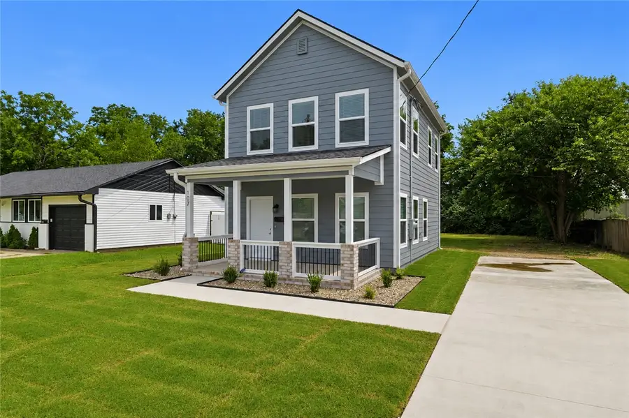 107 Raedels Avenue, Springdale, AR 72764 - #3