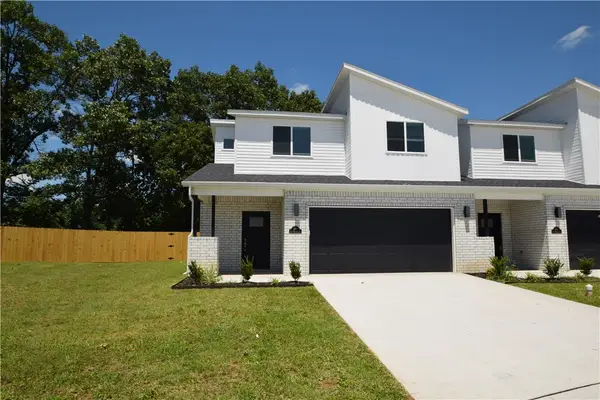 670 Sun Meadows Loop, Centerton, AR 72719