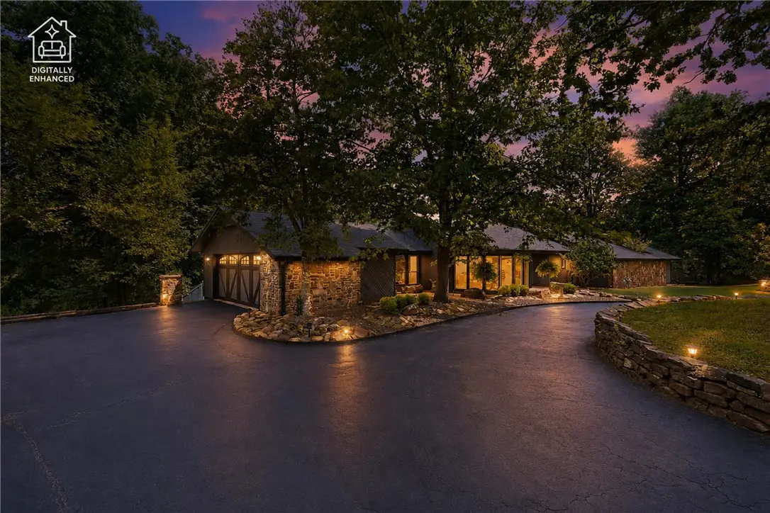 105 E Woodside Lane, Rogers, AR 72756 - #1
