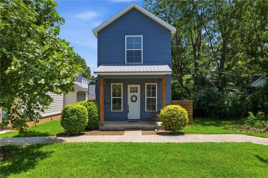 1426 S Duncan Avenue, Fayetteville, AR 72701 - #1