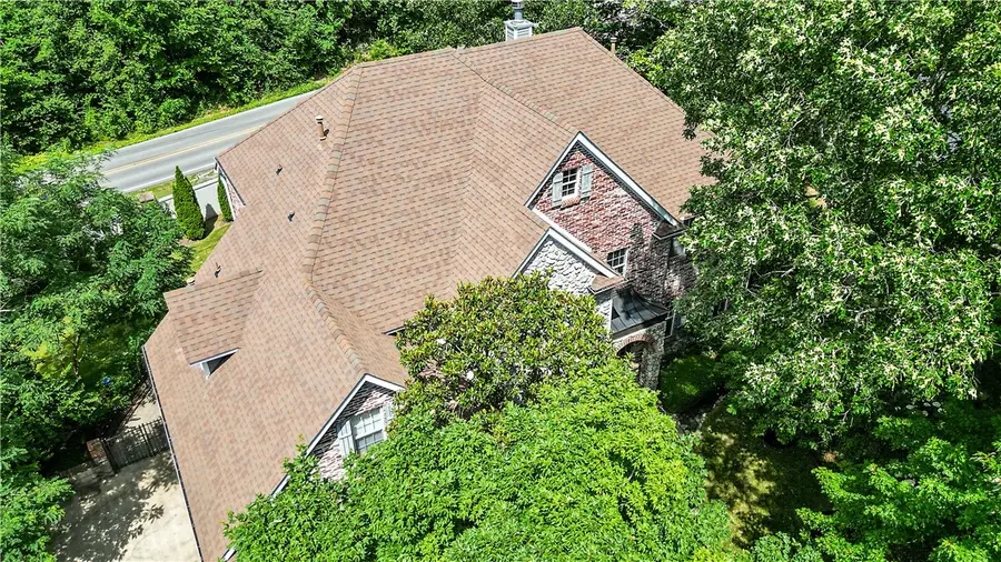2933 Jamestown Road, Fayetteville, AR 72703 - #2