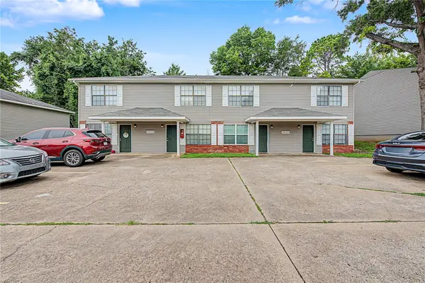 2731, 2733, 2735, & 2737 N Valencia Avenue, Fayetteville, AR 72703