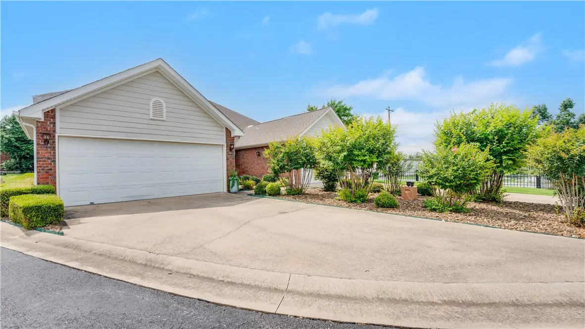 902 S Dixson Street, Rogers, AR 72758 - #1