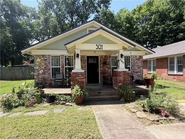 501 W 6th Street, Russellville, AR 72801