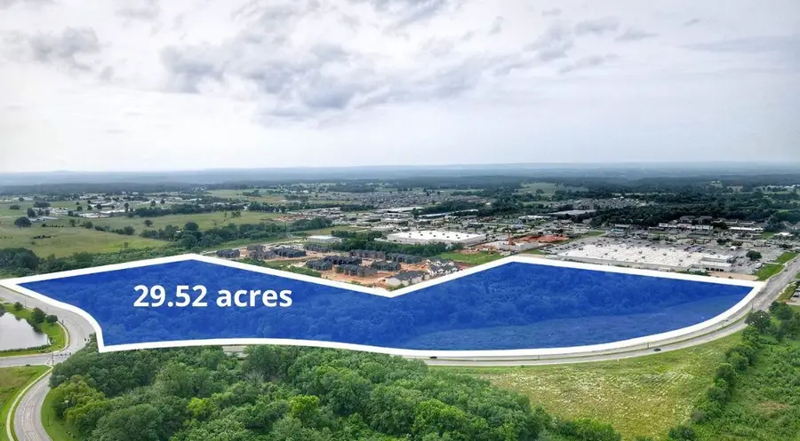 N Progress Avenue, Siloam Springs, AR 72761 - #2