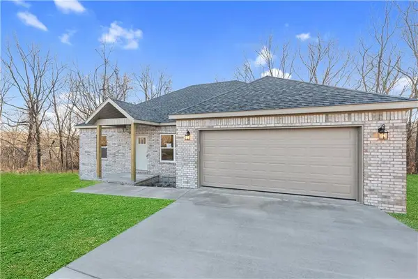 34 Oniell Circle, Bella Vista, AR 72715
