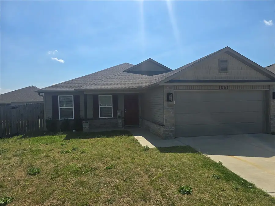 1061 E Bunting, Fayetteville, AR 72701 - #2