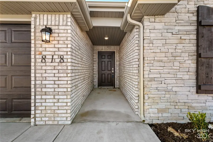 818 Copper, Lowell, AR 72745 - #2