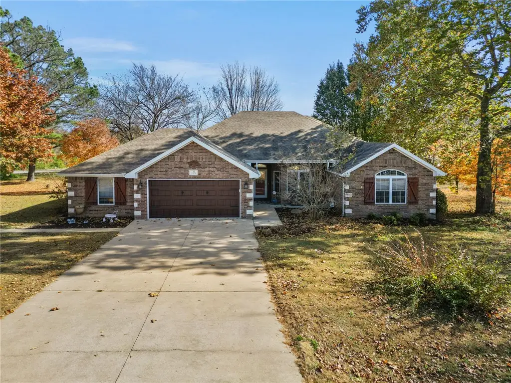 32 Cannich Drive, Bella Vista, AR 72715 - #1