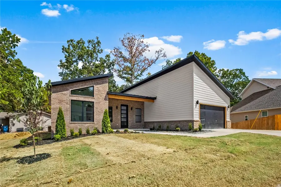 1 Frekleton Lane, Bella Vista, AR 72714 - #2
