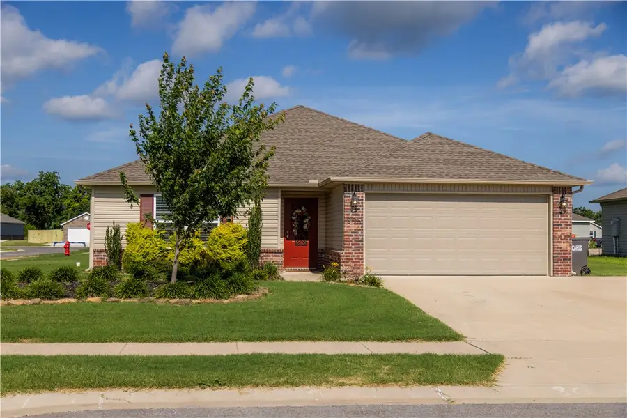 995 Jennifer Ann Lane, Elkins, AR 72727 - #2