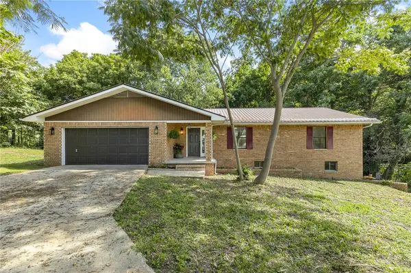 103 W 74, Jasper, AR 72641