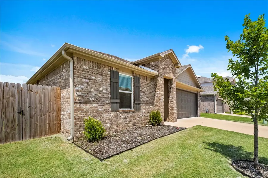 903 Nursery Road, Rogers, AR 72758 - #2