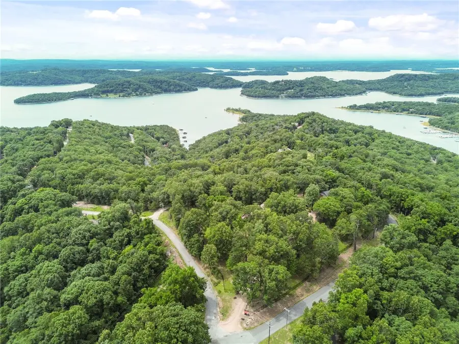 11435 Oak Leaf Circle, Garfield, AR 72732 - #2