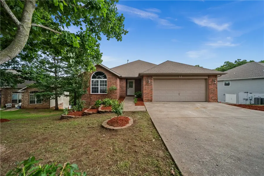 8 Faye Lane, Bella Vista, AR 72714 - #2